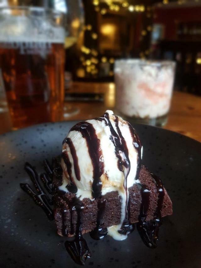 The Bear Inn Hodnet Luaran gambar