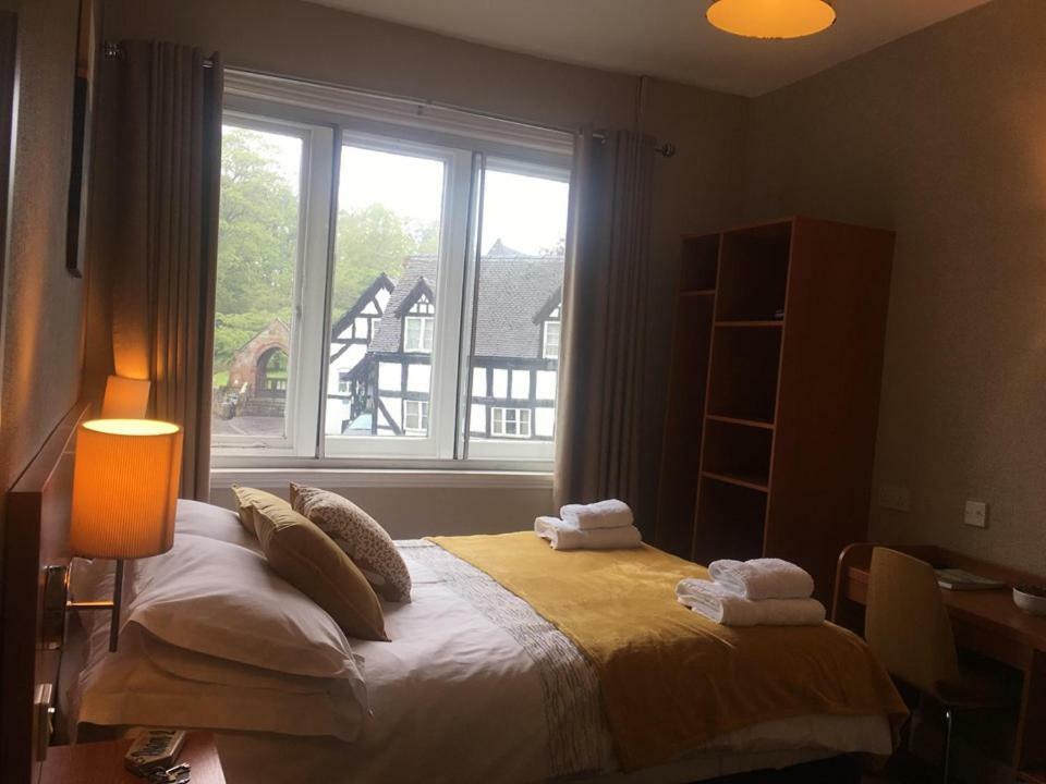 The Bear Inn Hodnet Luaran gambar